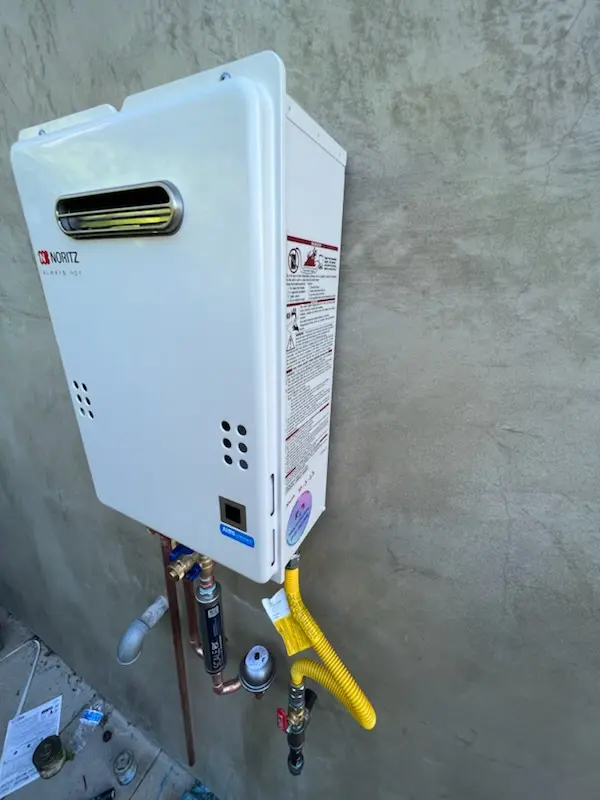 Tankless water heater installation for Colonial Park Farms homes